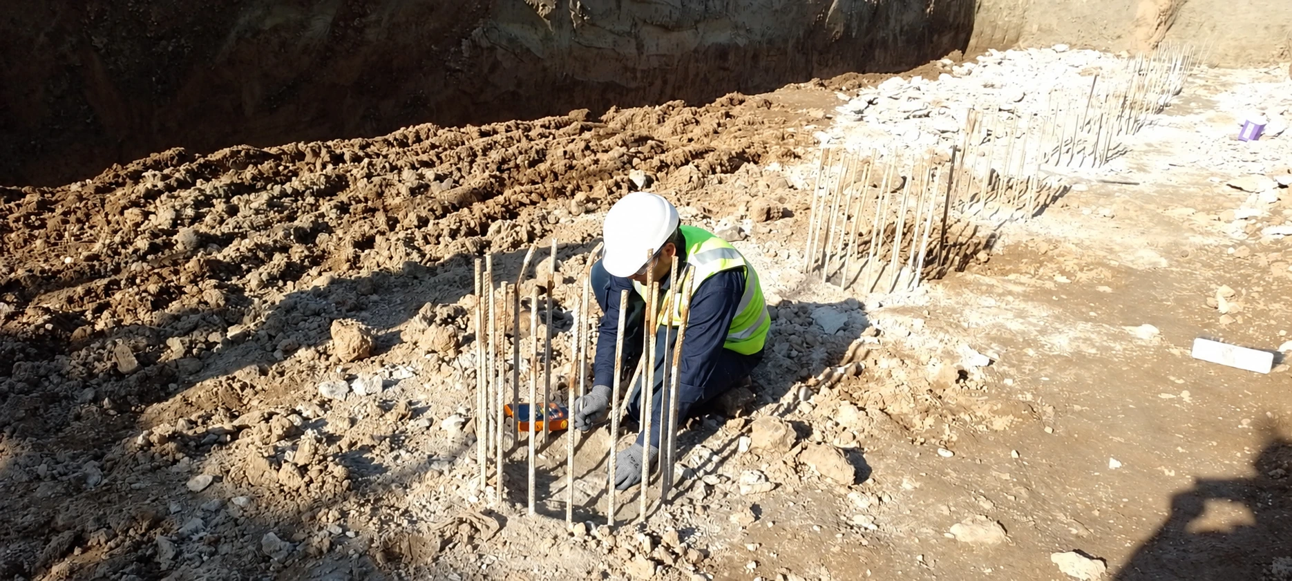 Preparación de la medición de integridad en la cabeza del pilote.